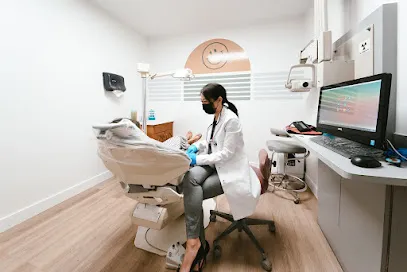 Flossy Dental Group