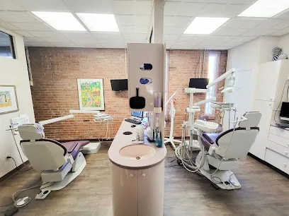 Hodosh Cosmetic & Implant Dentistry