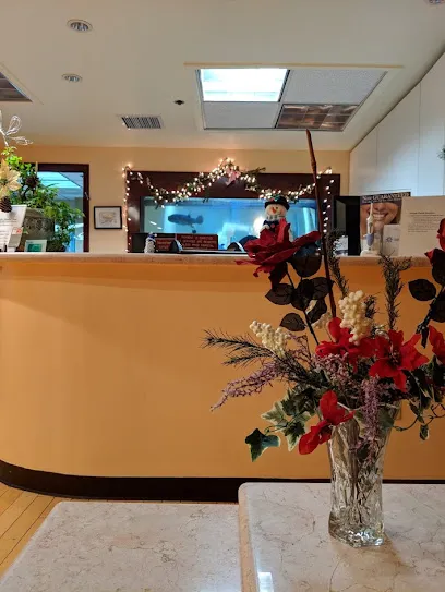Pacific Dental Care: Farshad Moftakhar, DDS