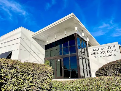 Smile In Style Dentistry | Diem Do, DDS